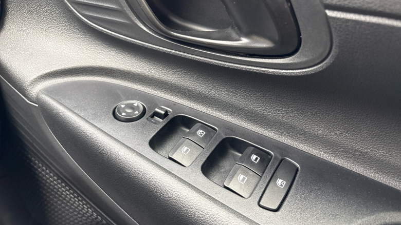 Hyundai i20 1.0T GDi Advance [Nav] 5dr Petrol Hatchback